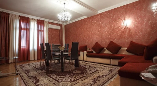 Apartment on Park Bulvar, Забронировать Апартаменты/квартира Отели в центре Баку, в центре