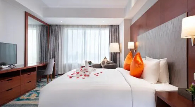 Люкс Deluxe Xiangxuehai Hotel (Suzhou panmenjingqu)
