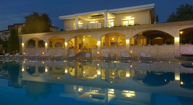 Portes Beach Hotel, Book Hotel Nea Moudania 