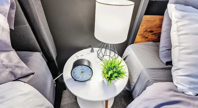 Upscale 1BR Suite to Downtown Raleigh, Забронировать Апартаменты/квартира Апартаменты Кэри, Апартаменты/квартира