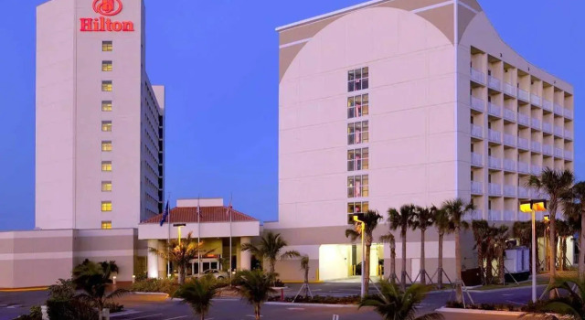 Hilton Melbourne Beach Oceanfront, Varaa Hotelli Hotellit Space Coast pysäköinnillä, Pysäköinti