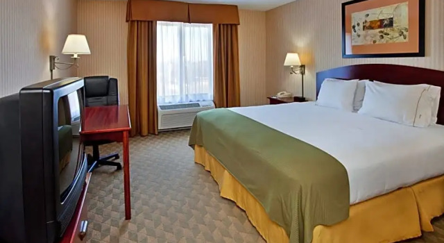 Двухместный номер Standard Spark By Hilton Lansing