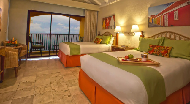 Полулюкс The Royal Sea Aquarium Resort