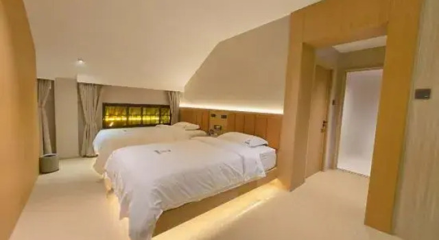 Люкс Superior Guantang Hotel