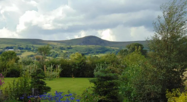 Апартаменты BallyCairn Self Catering Studio