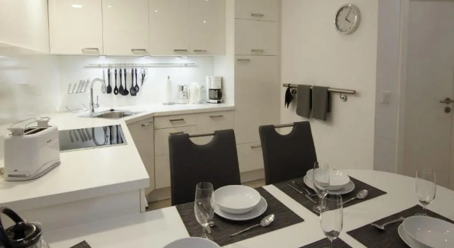 Апартаменты Iris 8 - Ruhige Souterrain-Wohnung in der Friesenstraße