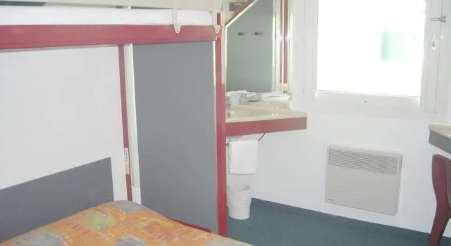 A1HOTEL, Varaa Hotelli  