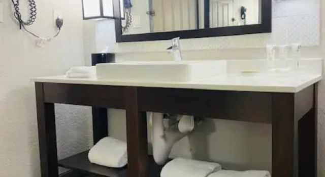 Номер Standard The Palms Inn & Suites Miami, Kendall, FL