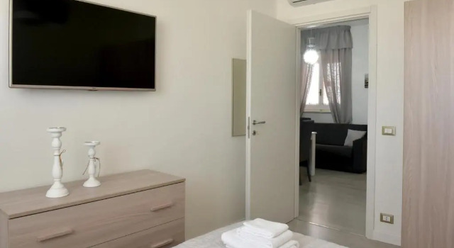 Suite Goccia Bianca, Book Hotel Hotels in Fasano Area with a Pool, Swimming Pool