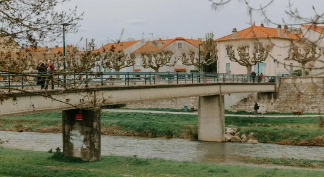 Апартаменты Les berges du Roubion studio cosy et moderne