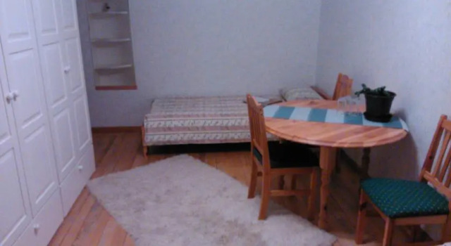 Kanarbiku Turismitalu, Book Hotel Rouge 