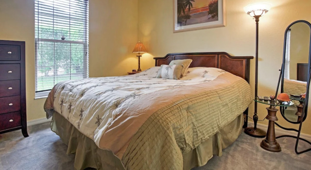 Коттедж Naples Home w/ Pool, Extended Stays Welcome!