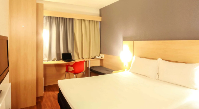 ibis Joinville