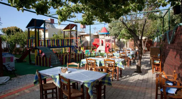 Kokkinakis Apartments