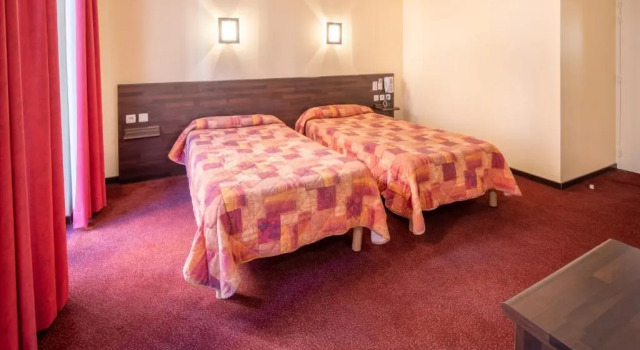 Номер Superior Hôtel Estival Arriel entièrement climatisé