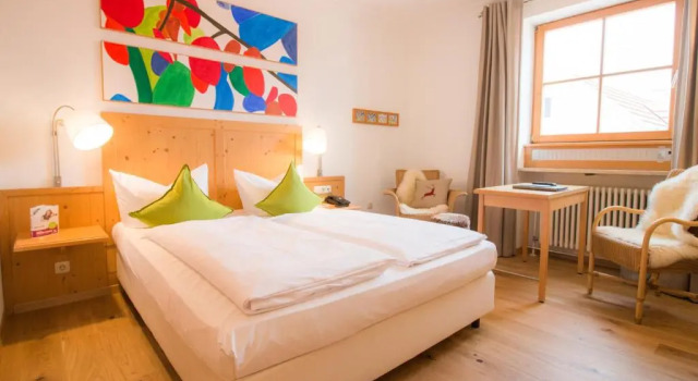Двухместный номер Standard Romantik Hotel Hirschen