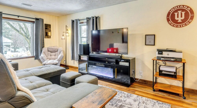 1 Mi to IU: Hoosier Home w/ Fire Pit & Fenced Yard