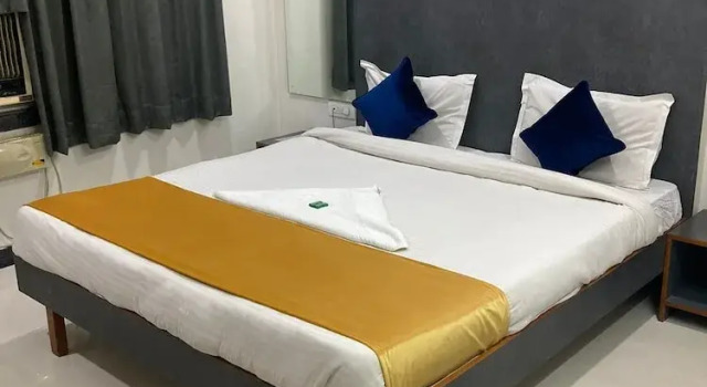 Hotel Ville Parle, Забронировать Отель Отели штата Раджастхана с парковкой, Парковка