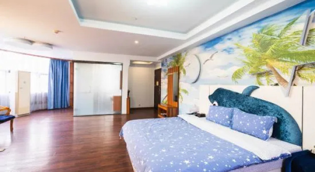 Люкс Yue Rui Fan Light Luxury Hotel