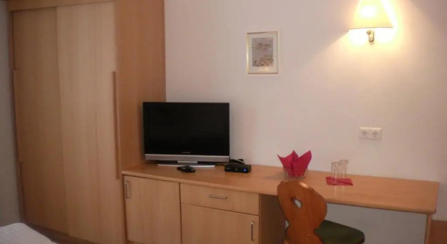 Hotel Lipeter & Bergheimat, Забронировать Отель Вайсензе Озера Каринтии, рядом с Горнолыжный подъемник Зевизе