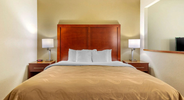 Двухместный люкс Quality Inn & Suites Olde Town