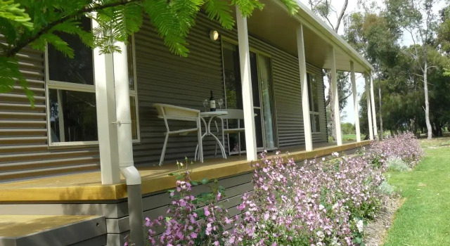 Camawald Coonawarra Cottage B&B, Buchen Sie Bed & Breakfast Coonawarra South Australia-Südaustralien