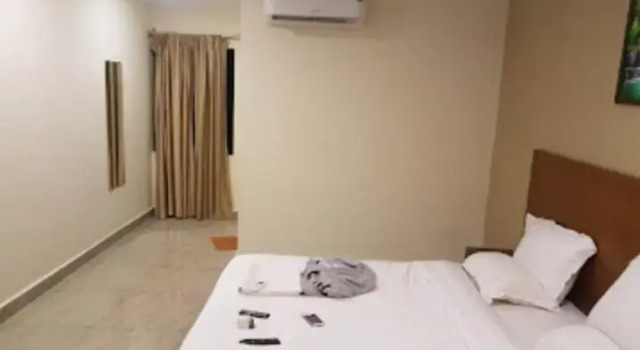 Hotel North 39 Mandrem, Varaa Hotelli Mandrem Pohjois-Goa