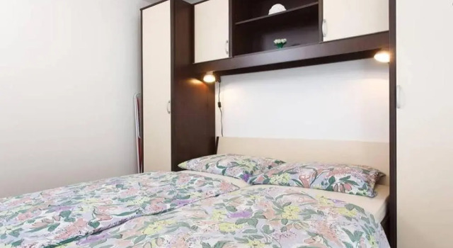 Apartments Mali Raj, Book Apartment Vranjic Split Region