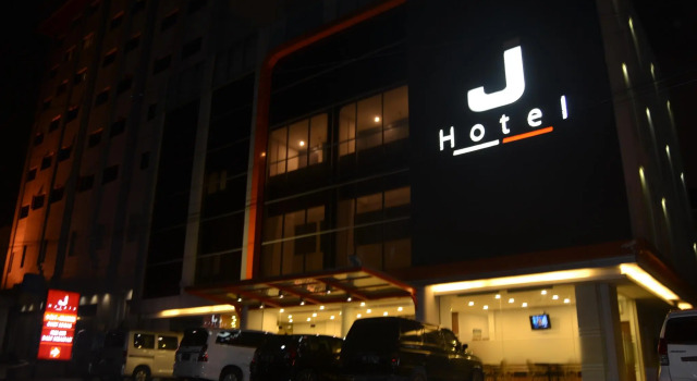 J Hotel Medan, Rezerwuj Hotel Medan Sumatra