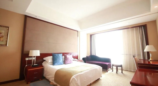 Qingdao Haitian Tunnel Hotel