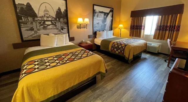 Standard Vierer Zimmer Super 8 by Wyndham Rolla