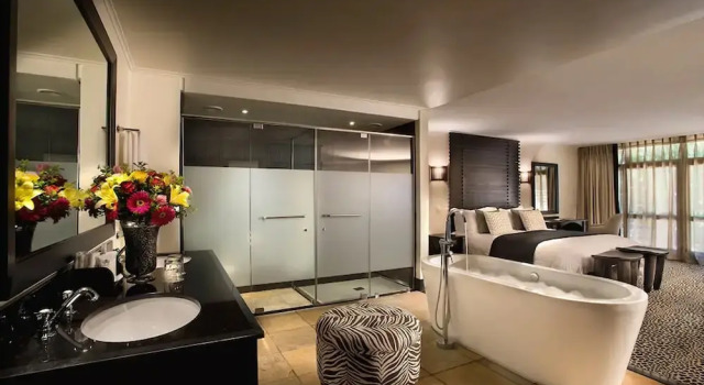 Шале Bakubung Self-Catering Chalets