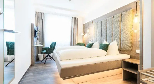 Двухместный номер Business Hotel Hennies