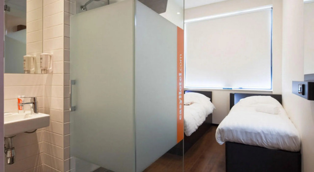 Двухместный номер Economy easyHotel Amsterdam City Centre South