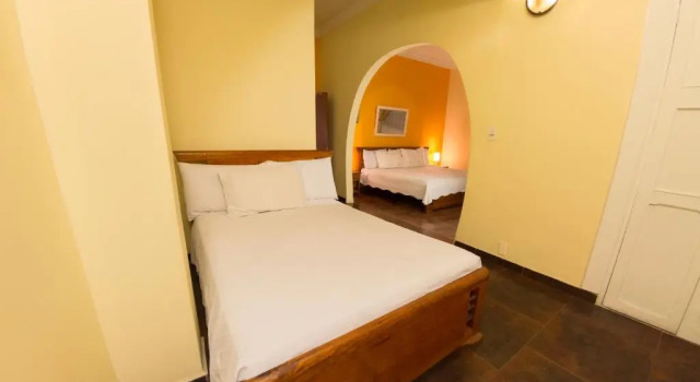 Полулюкс 61Prado Hotel