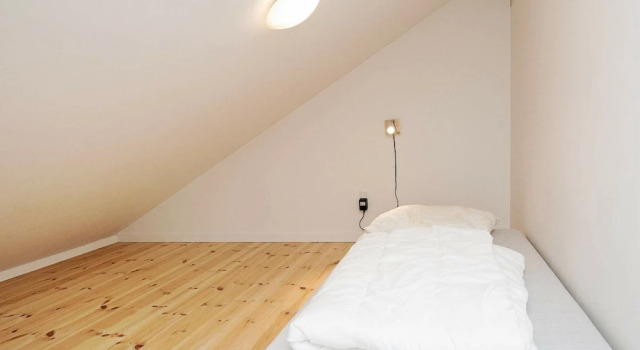 Vintage Holiday Home in Rødby With Hot Tub, Book Vacation Home Cottages in Kramnitse, Cottage
