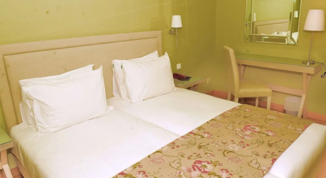 Двухместный номер Deluxe с балконом и с видом на море Hotel Avra