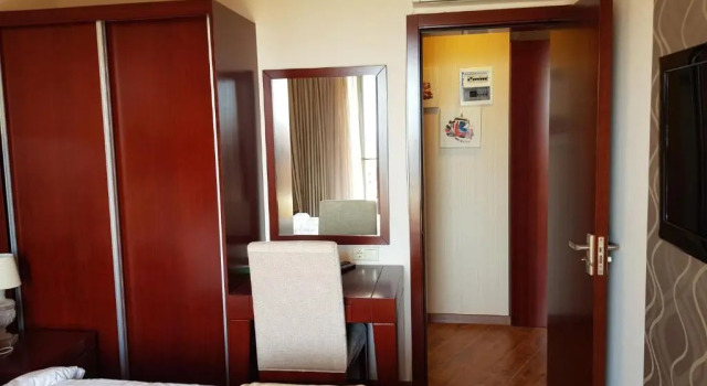 48M2 Luxury Flat In Dreamland Oasis Complex, Book Hotel Chakvi 