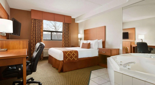 Двухместный номер Deluxe Travelodge by Wyndham Windsor