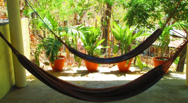 Коттедж с 2 комнатами Casita Escondida- El Salvador