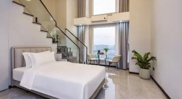 Люкс Lusheng LOFT High-altitude Homestay (Chongqing West Railway Station Erlang Subway Station)