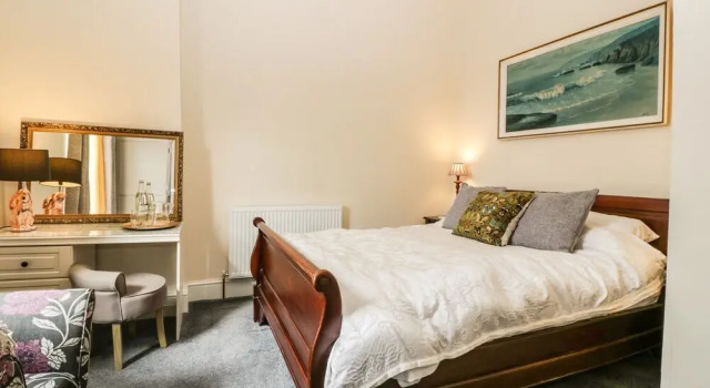 Swifts Nest, Prenota Hotel Catshill Inghilterra