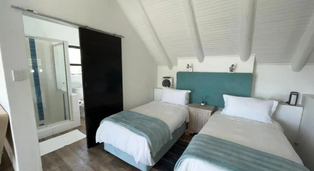 Семейные апартаменты Summerhill Self-Catering Accommodation St Francis Bay
