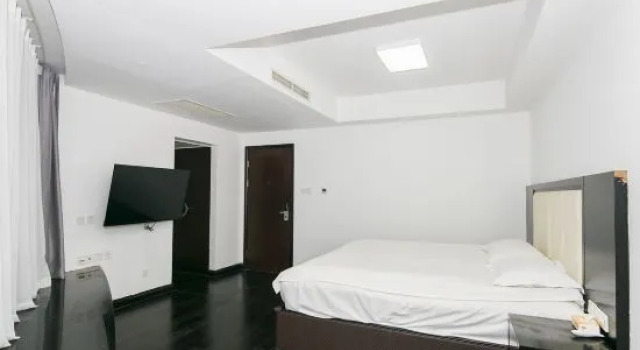 Люкс Business с 2 комнатами Acme Service Apartment