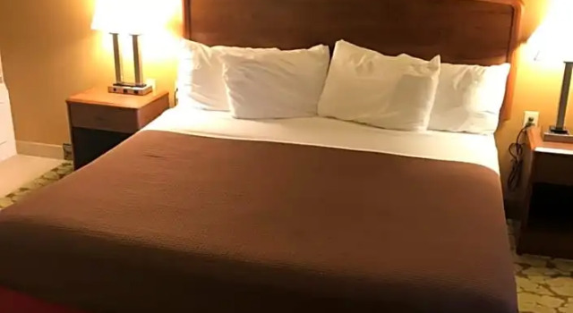 Standard Zimmer AmericInn by Wyndham Appleton