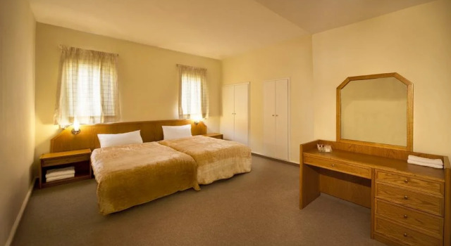 Ewa Beirut Raouche Hotel, Prenota Hotel Hotel a Greater Beirut con parcheggio, Parcheggio