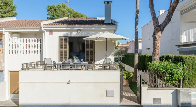 PDM CAN NOFRE, Book Hotel Muro Majorca