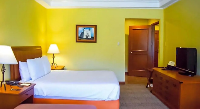 Люкс The Manor at Camp John Hay