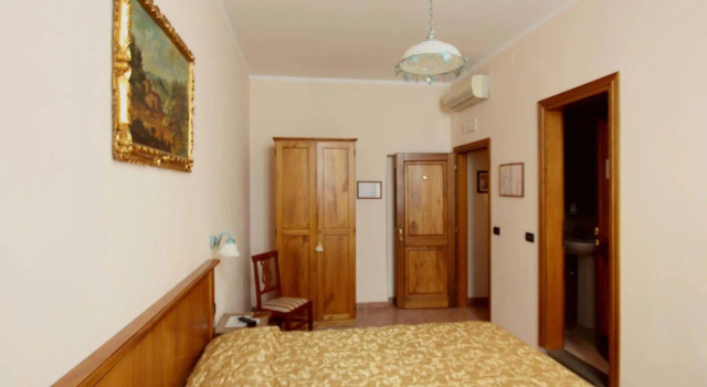 Hotel Margaret, Забронировать Отель Санта-Мария-Новелла Флоренция, рядом с Кафедральный собор Санта-Мария-дель-Фьоре