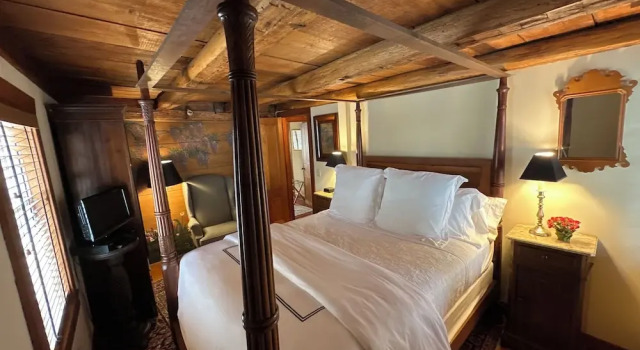 Люкс Deluxe The 1708 House